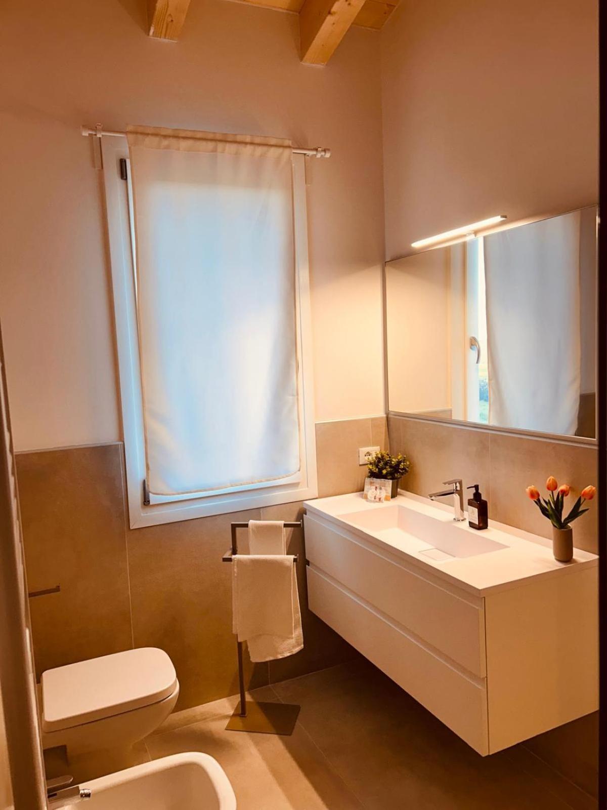 La Casa Nel Bosco Hotel Borzano Екстериор снимка
